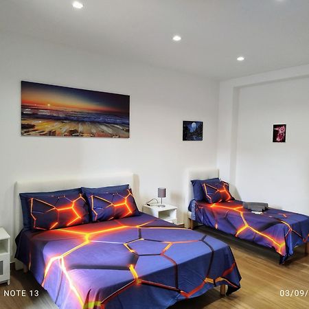 Laviko Holiday House Catánia Buitenkant foto